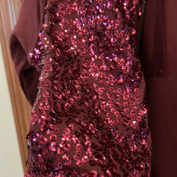 Isaac Mizrahi Live! Burgundy Zip Up Hoodie Jacket - Picture 16 of 16